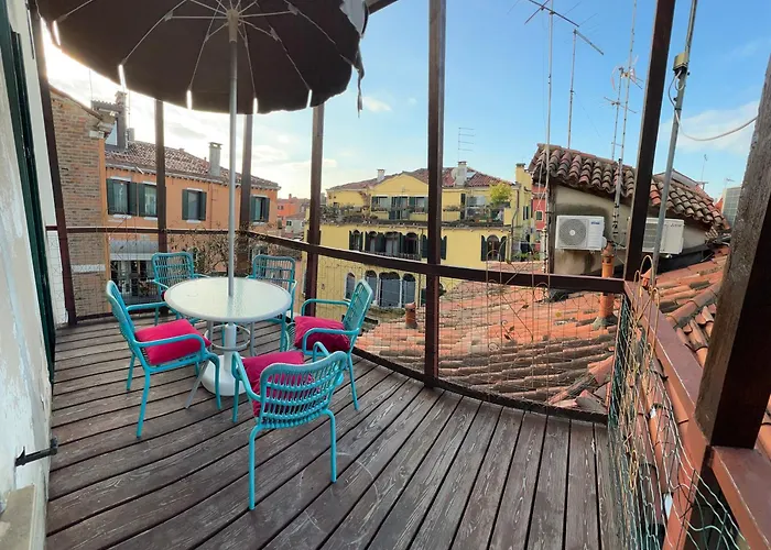 TINTORETTO 1 CON TERRAZZA SOPRA IL TETTO